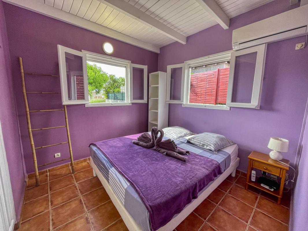 Villa à louer Saint François Guadeloupe__chambre violette-15